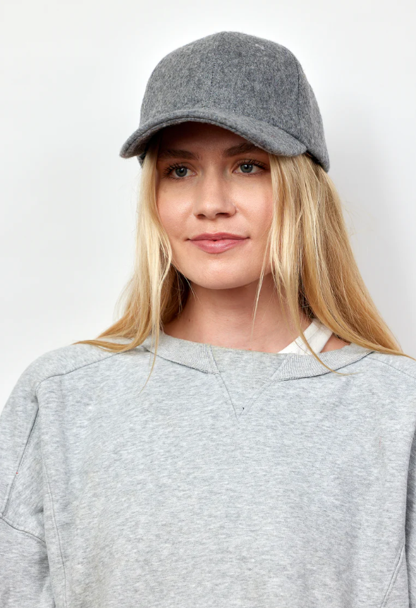 Hat Attack - Solid Shetland Cap in Heather Grey