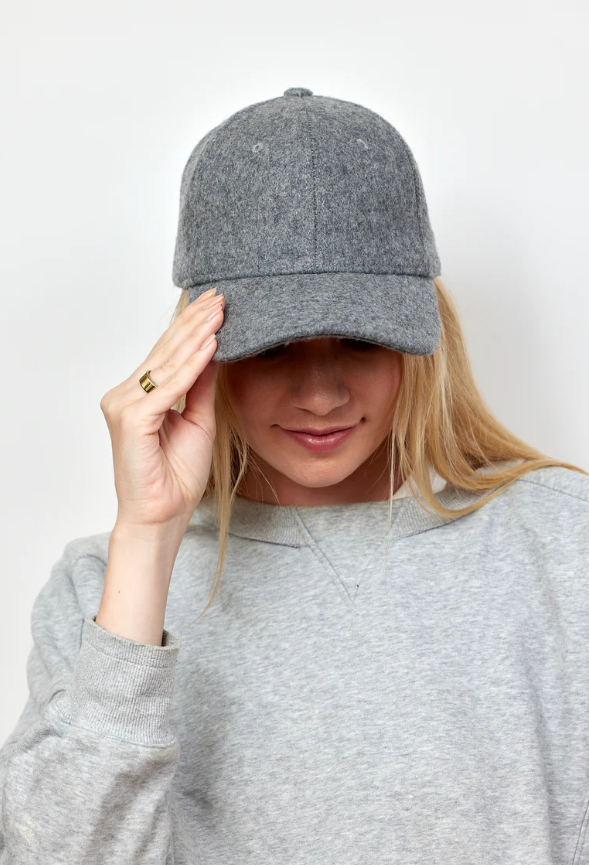 Hat Attack - Solid Shetland Cap in Heather Grey