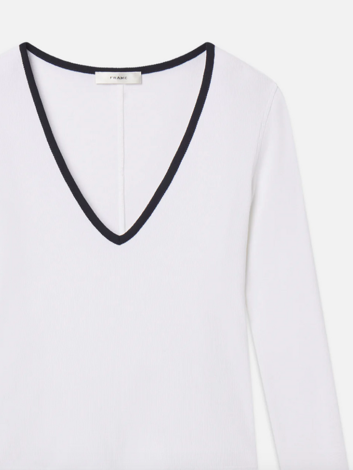 FRAME -The Sporty V-Neck Top in White Shirt