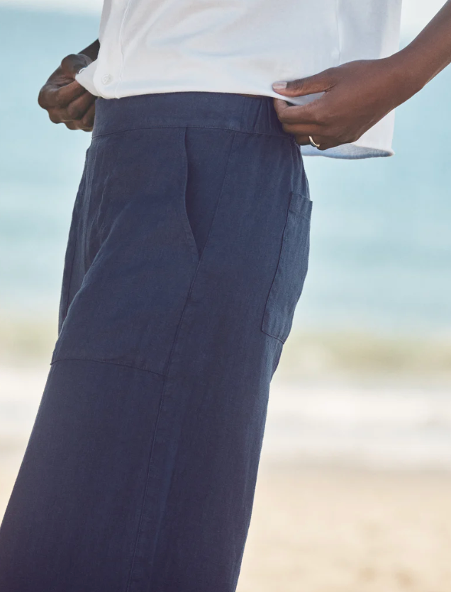 FRANK & EILEEN - Madeline Patch Pocket Pull on Pant in Navy Pants