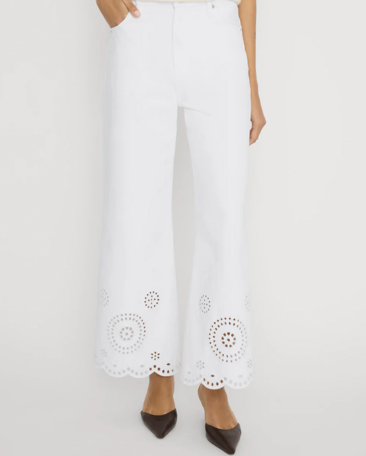 FRAME - The Eyelet Wide Flare In White Jeans