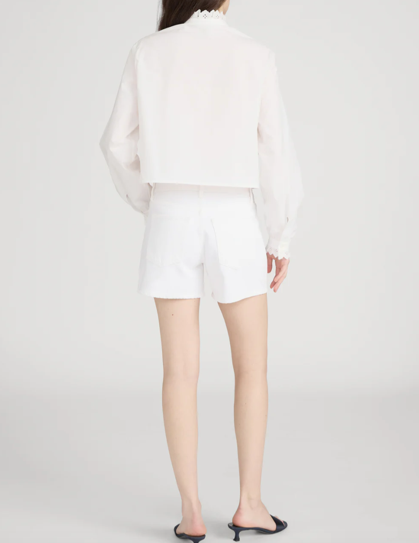 FRAME - The Long Hang Short In White Denim Shorts