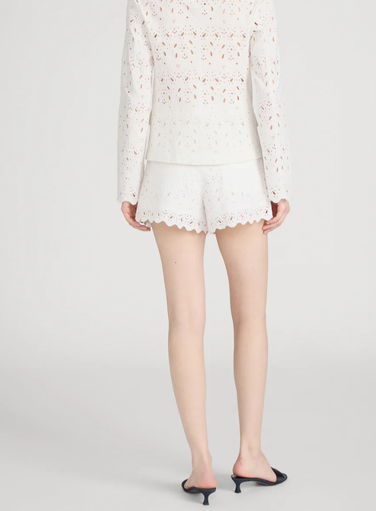 FRAME - The Paisley Eyelet Short In White Shorts