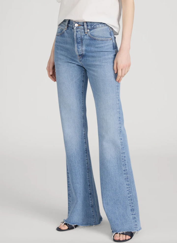 FRAME - The Lax In Dew Raw Fray Denim