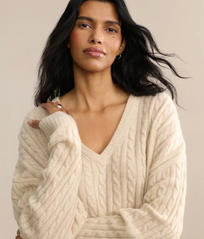 JENNI KAYNE - Nell V-Neck Sweater in Alabaster Sweaters