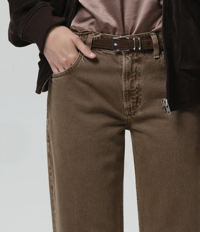 CITIZENS OF HUMANITY - Lindz Easy Straight in Cocoa Jeans