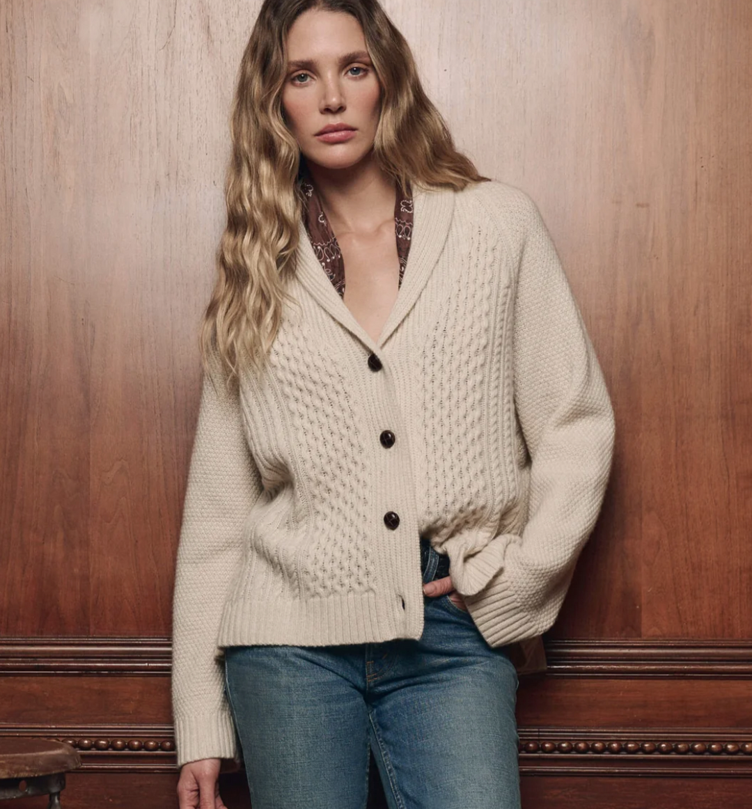 THE GREAT - The Cashmere Cable Lodge Cardigan in Cream Cardigans