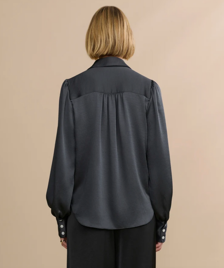 JENNI KAYNE - Remy Shirt in Slate Blouse