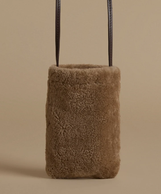 JENNI KAYNE - Yves Shearling Pouch in Camel Handbag
