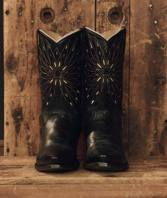 THE GREAT X STETSON - The Southwest Cowboy Boot in Black/Gold Boots