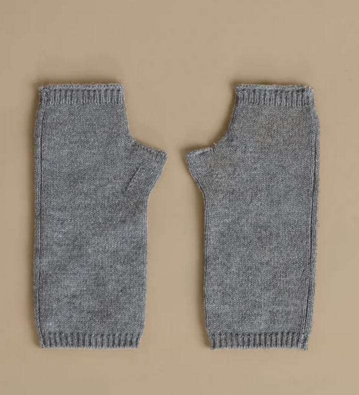 Jenni Kayne - Fingerless Cashmere Gloves in Grey