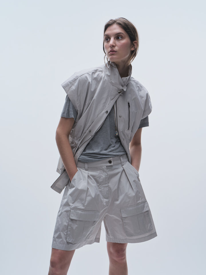Saint Art New York - Yara Utility Vest in Pebble