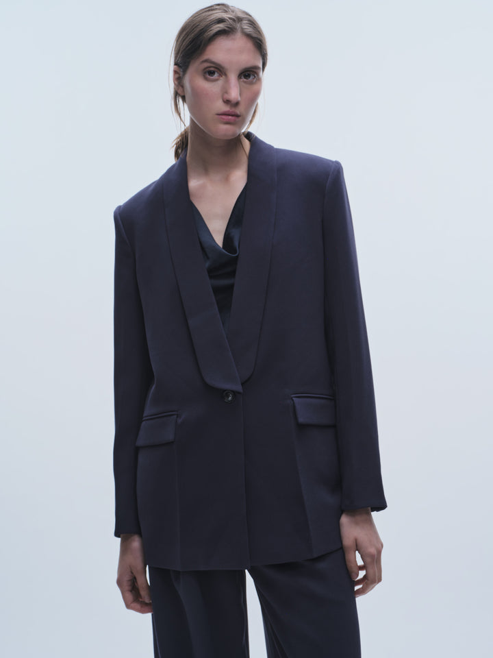 Saint Art New York - Lennox Everyday Blazer in Navy Crepe