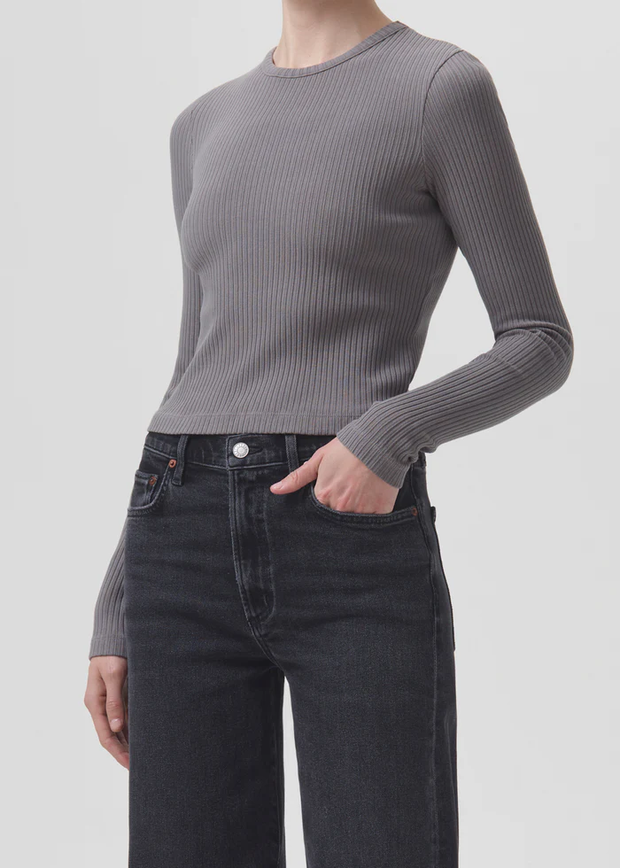 AGOLDE - Alma Shrunken Crew Neck in Owl