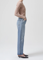 AGOLDE - Alma Shrunken Crew Neck in Wafer