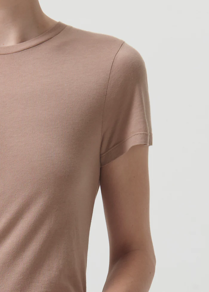 AGOLDE - Annise Slim Tee in Wafer