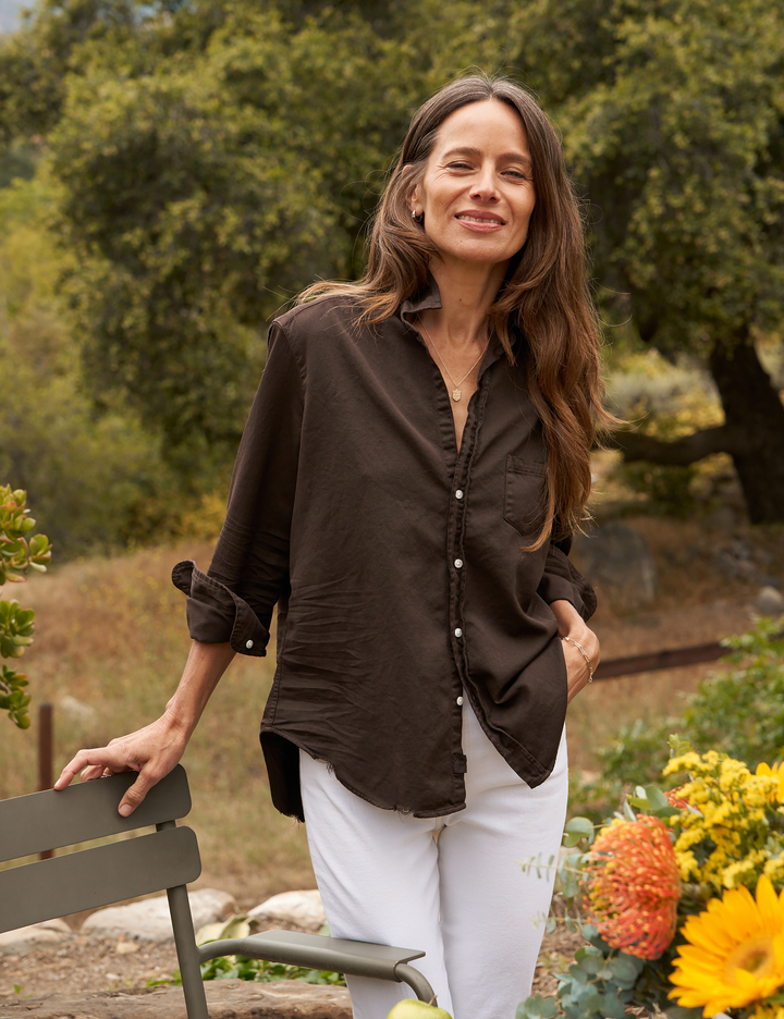 Frank & Eileen - Eileen Relaxed Button-Up Shirt in Irish Chocolate