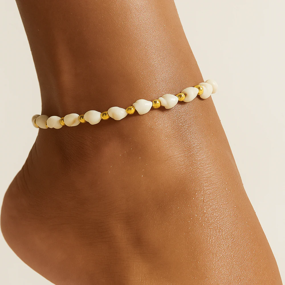 ELLIE VAIL - Regis Shell Anklet in Gold Jewelry