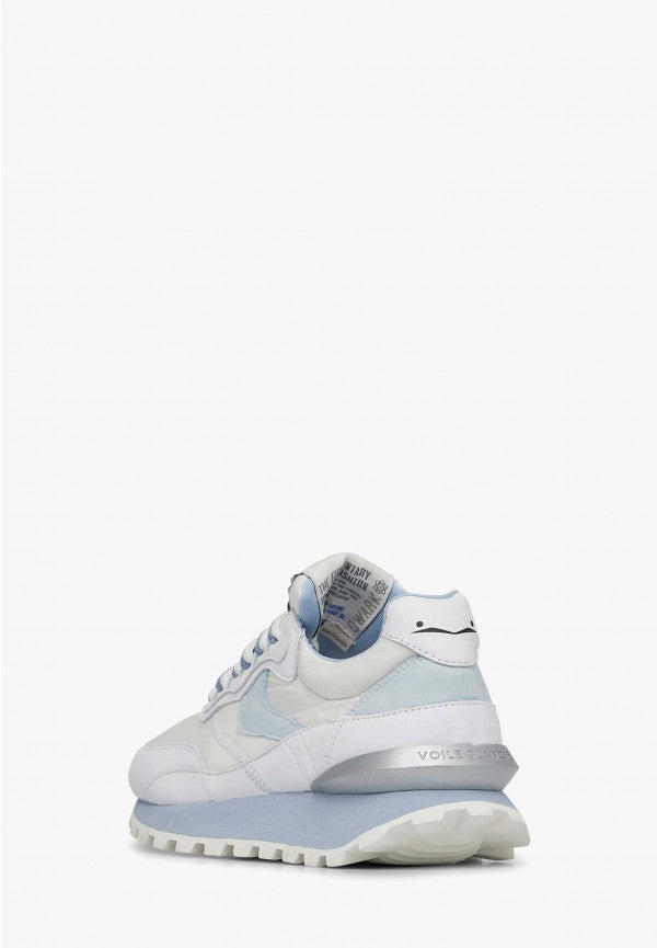 Voile Blanche - Qwark Hype Woman in White/Light Blue – Blond Genius
