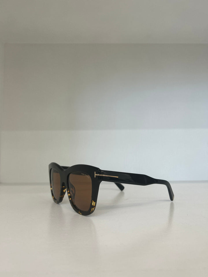 Tom Ford - Julie - FT0685 - 5205E