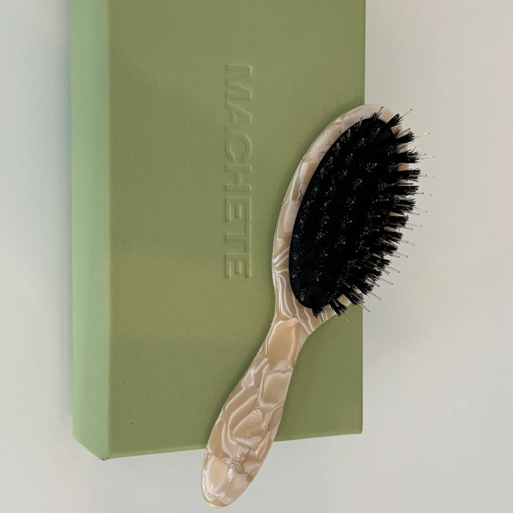 Machete - Ultralight Travel Hair Brush in Ivory