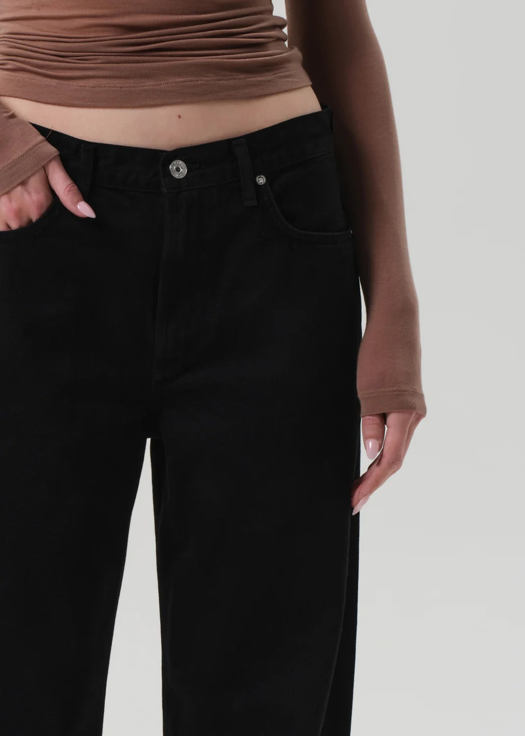 CITIZENS OF HUMANITY - Miro Long Relaxed Jean in Solid Black Denim