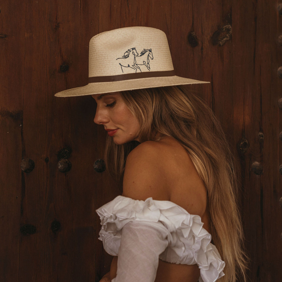 Freya - Mare in Natural Hats