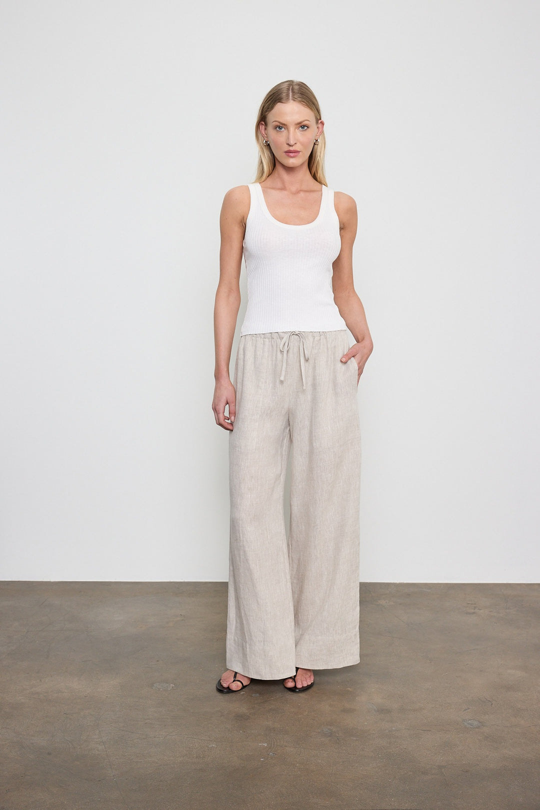 ENZA COSTA - Linen Cropped Summer Pant in Jute Heather