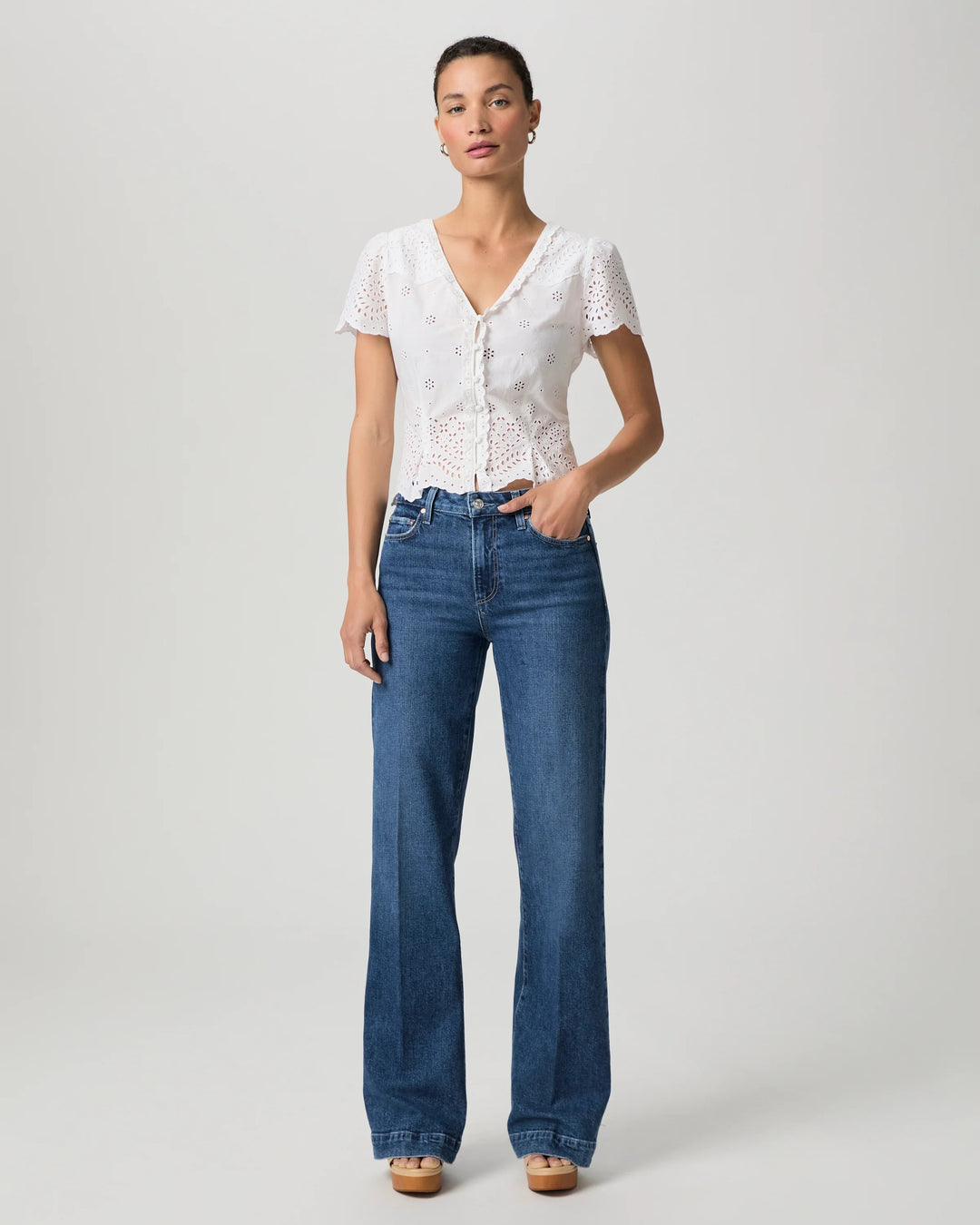 Paige - Leenah 32" Wide Leg Jean in Magda