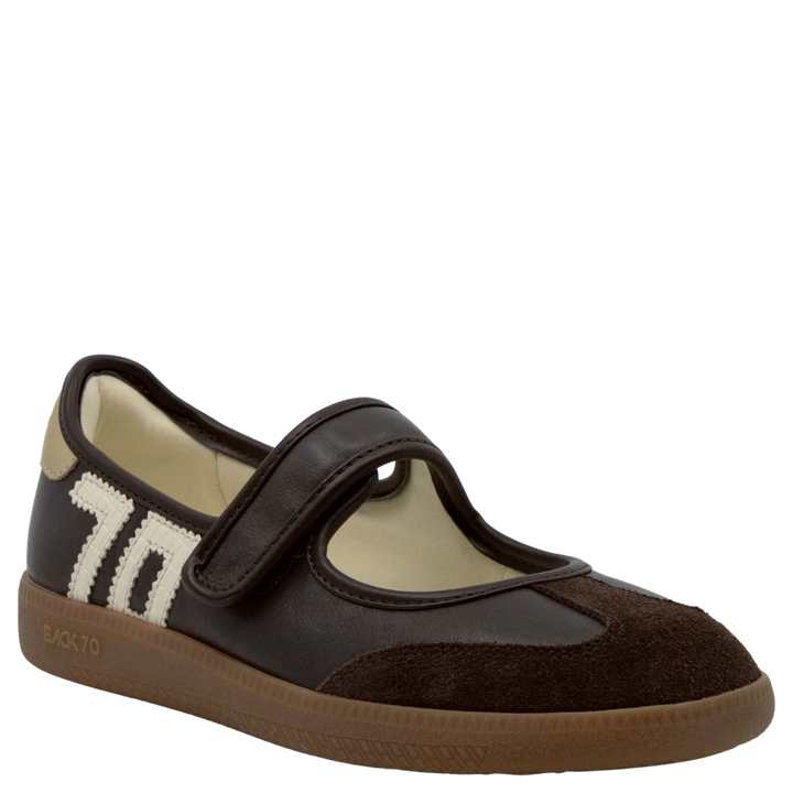Back 70 - Aya Sneakerina in Black Milk