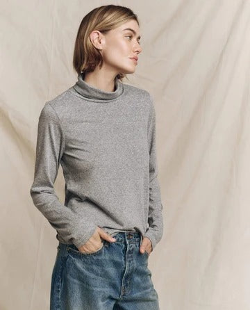 THE GREAT - The Turtleneck in Heather Grey top