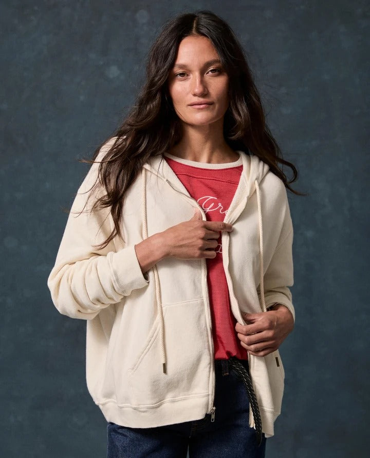 THE GREAT - Fleece Campus Hoodie in Washed White