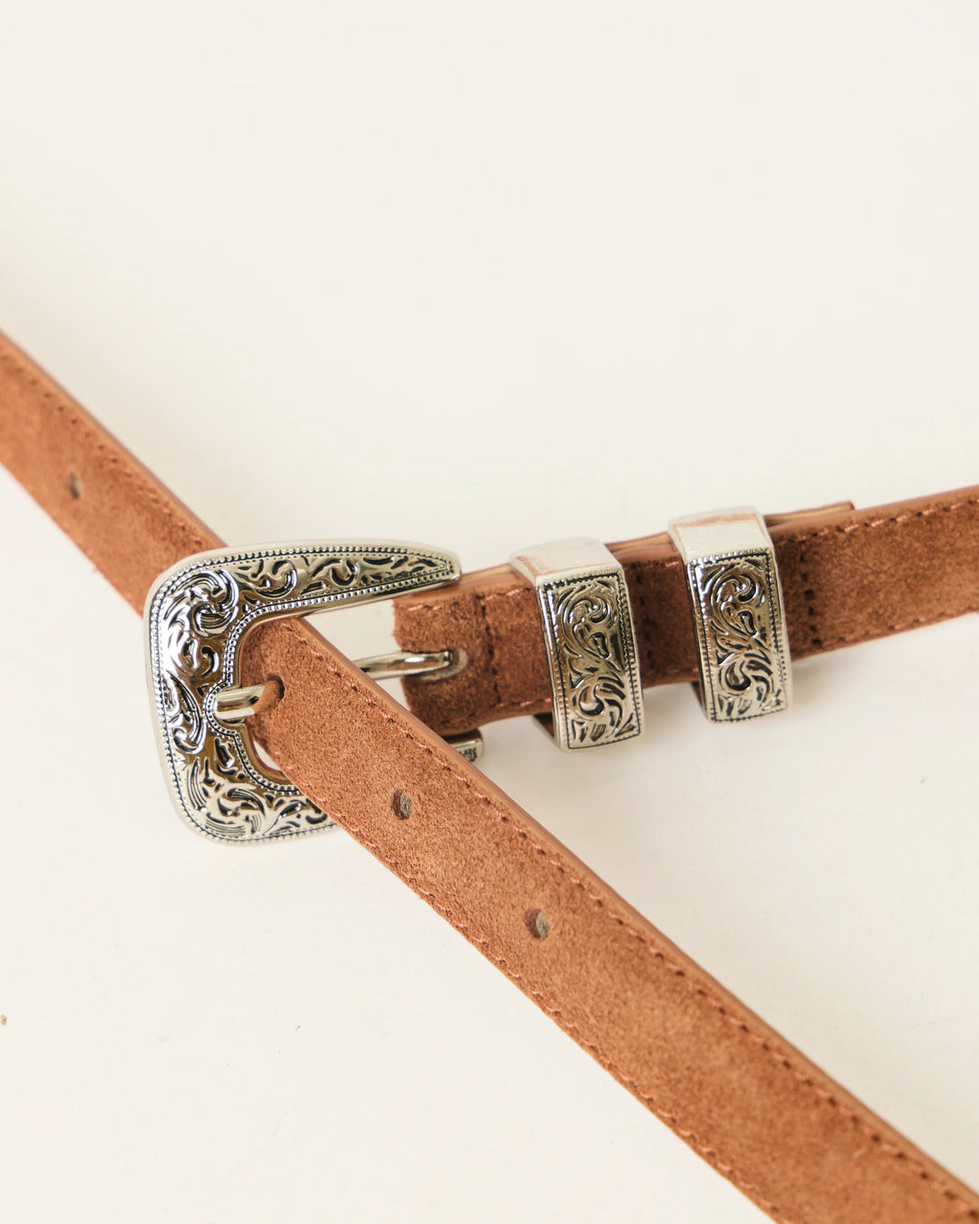 B-LOW THE BELT - Gunnar Suede Belt in Cognac Silver