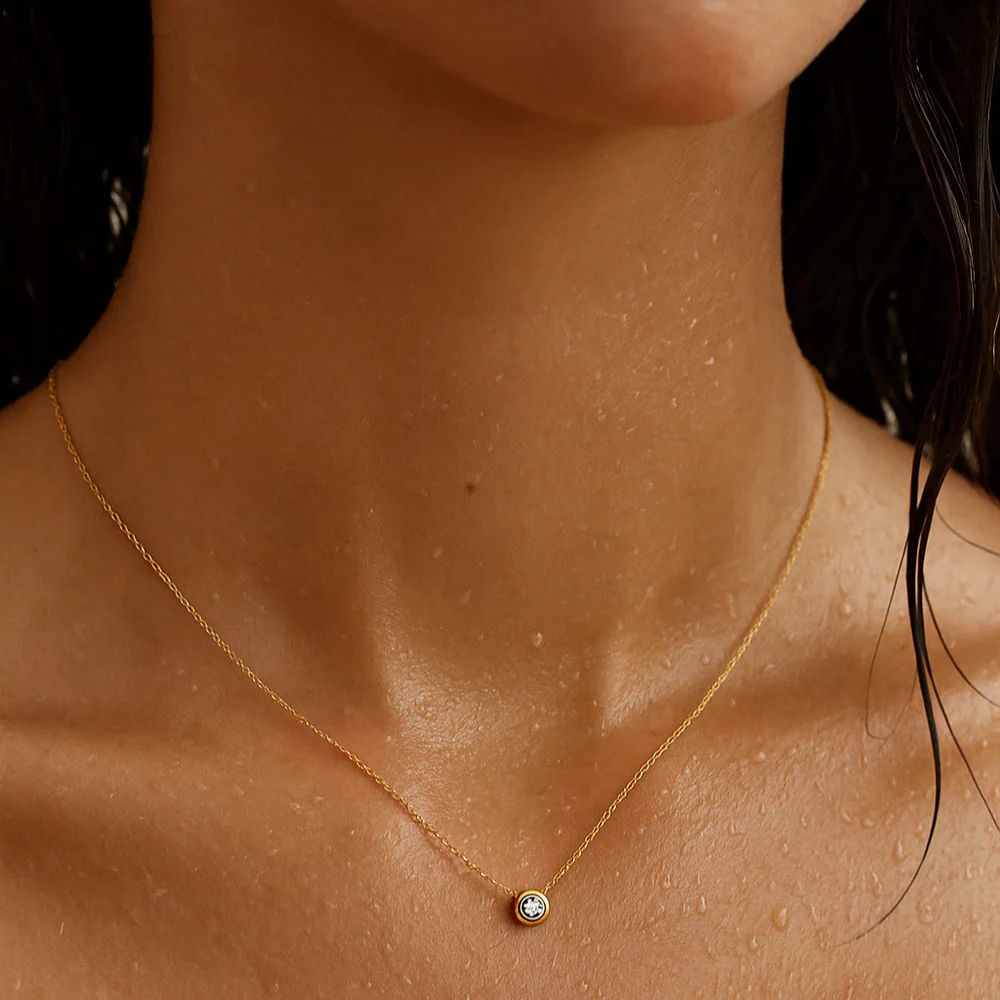 ELLIE VAIL - Cayla Dainty Necklace in Gold