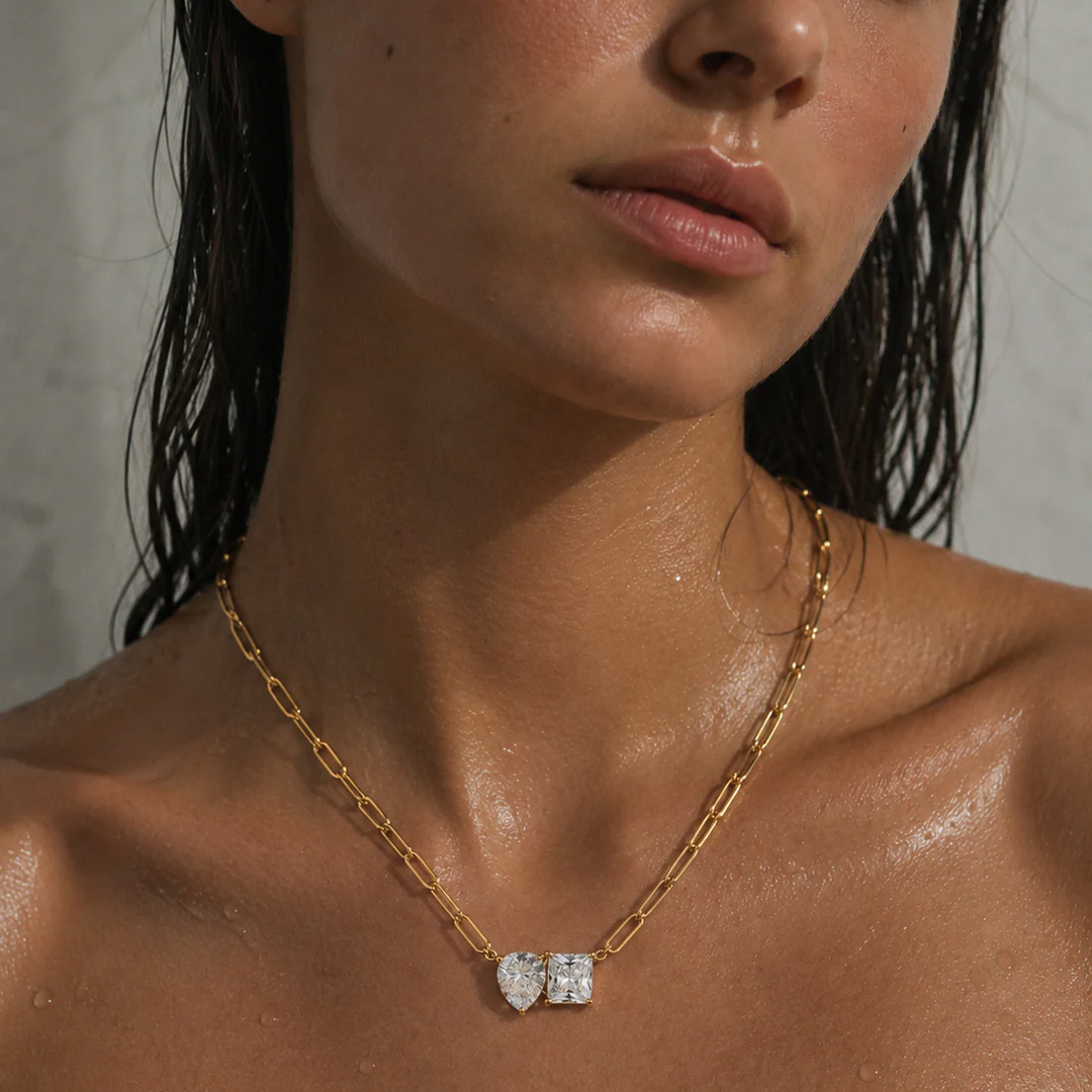 ELLIE VAIL - Cecilia Toi Et Moi Necklace in Gold