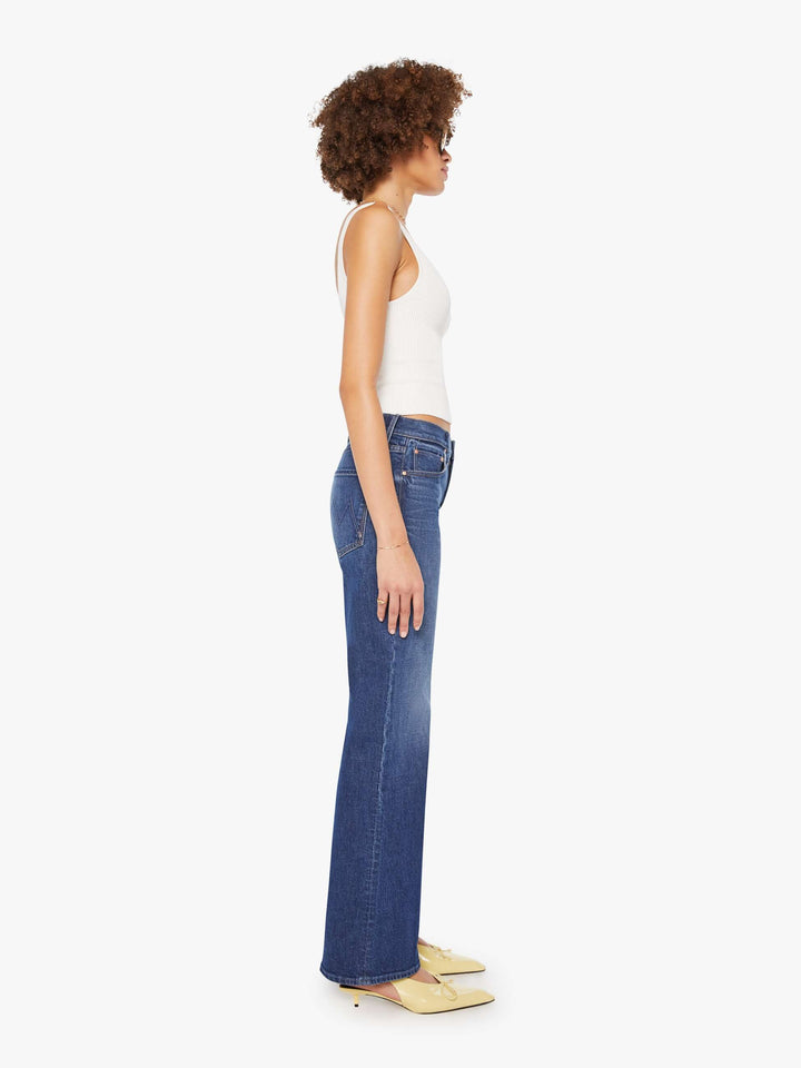 Mother Denim - The Bookie Sneak in Perfectly Imperfect