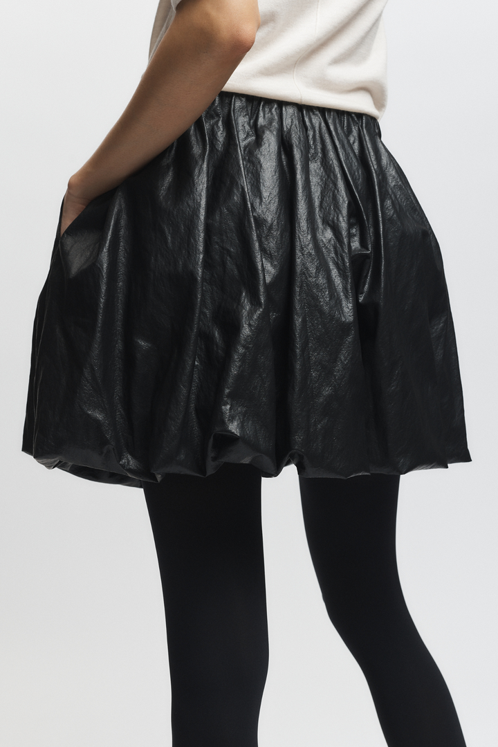 Saint Art New York - Sean Bubble Skirt in Black