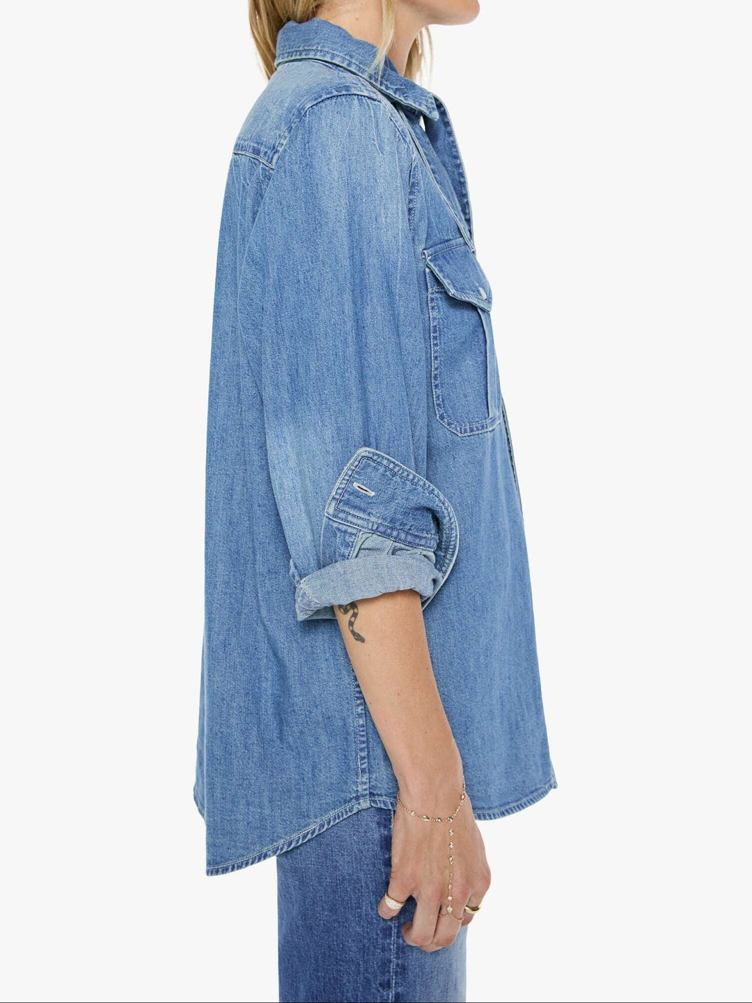 MOTHER - The Scouts Honor Bestie Denim Shirt in Brownie Points