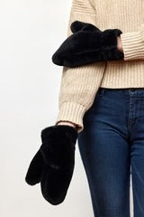 Hat Attack - Faux Fur Mitten in Black