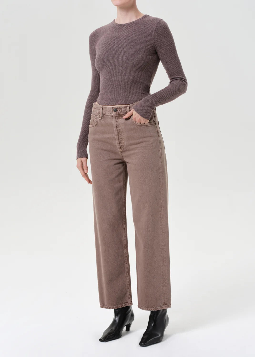 A Gold  E - Ren Jean in Ceramic