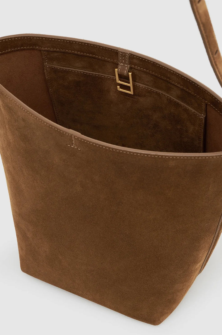 ANINE BING - Elly Medium Bucket Bag Suede in Tabacco