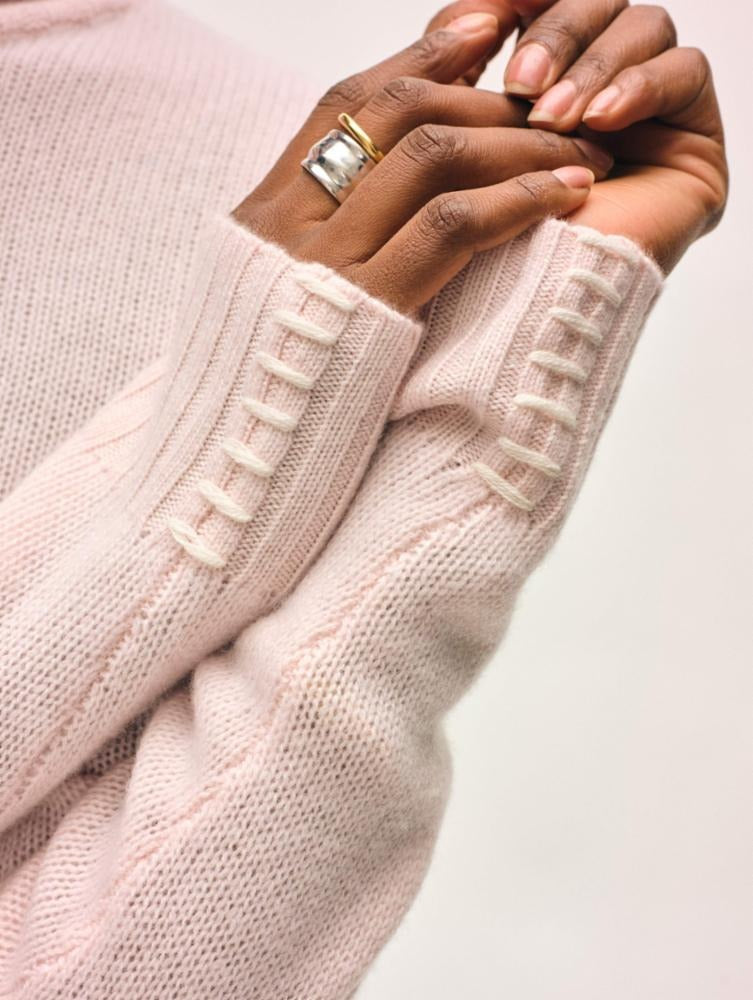 White + Warren - Featherweight Turtleneck in Pink Sand