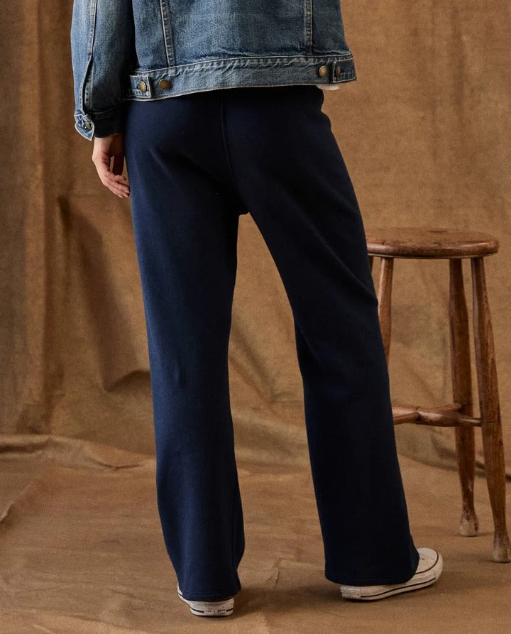 THE GREAT - The Fleece Lap Sweatpant in True Navy Sweatpants