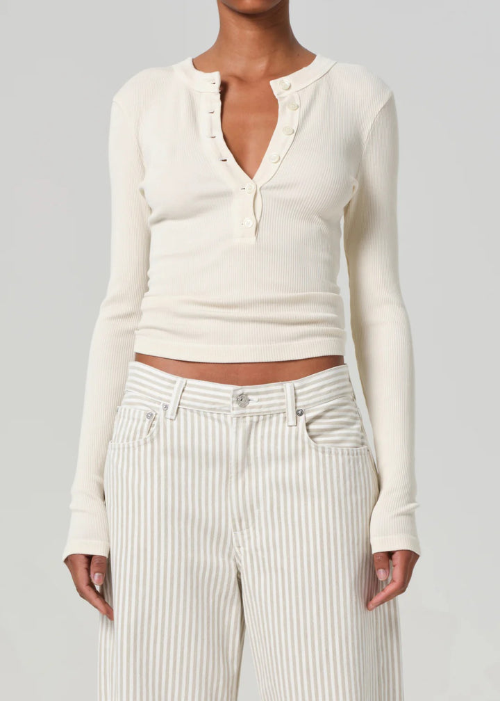 CITIZENS OF HUMANITY - Varra Henley in Dune Henley