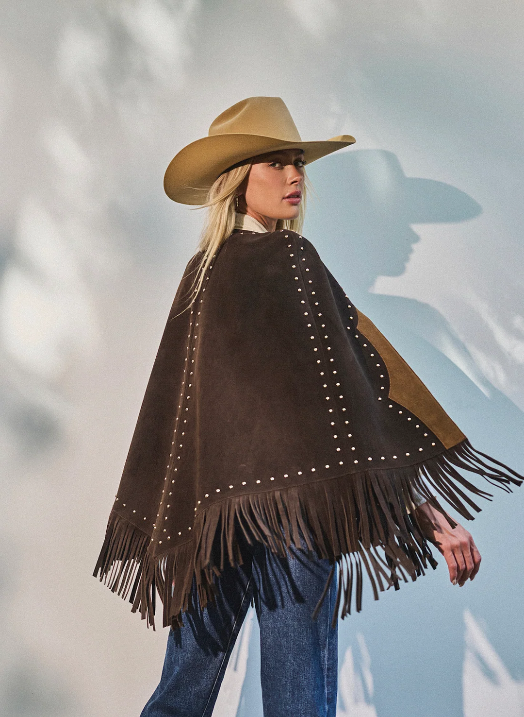 WESTERN & CO. - Shades of Chocolate Cape