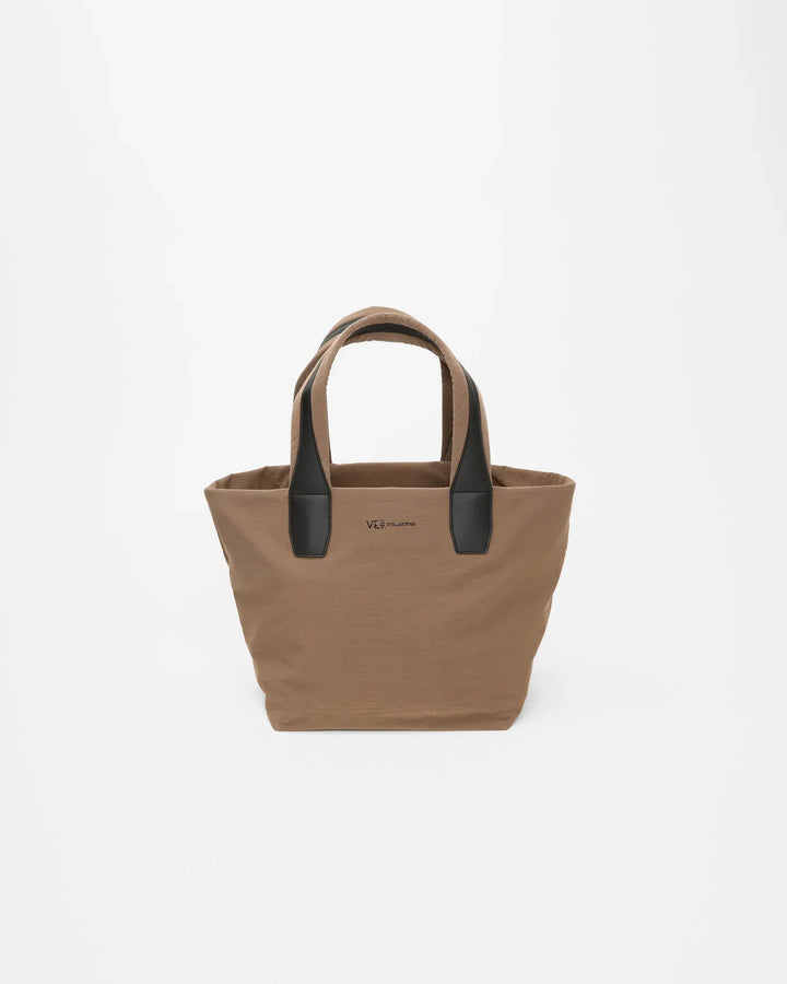 VEE COLLECTIVE - Essence Tote Small in Mink Trench
