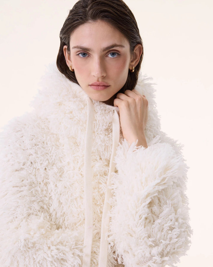 Kujten - Sybel Yeti Fluffy Cashmere Jersey Hood in White