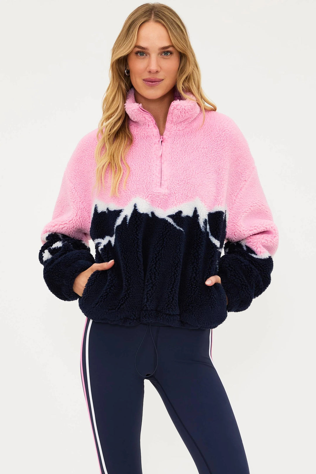 Beach Riot - Leona Sherpa Top In Snowy Peaks