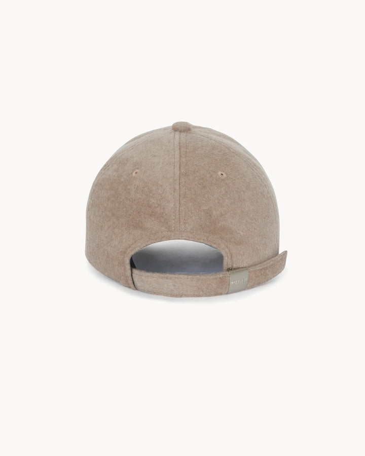 KUJTEN - Fitted Cashmere Cap in Taupe