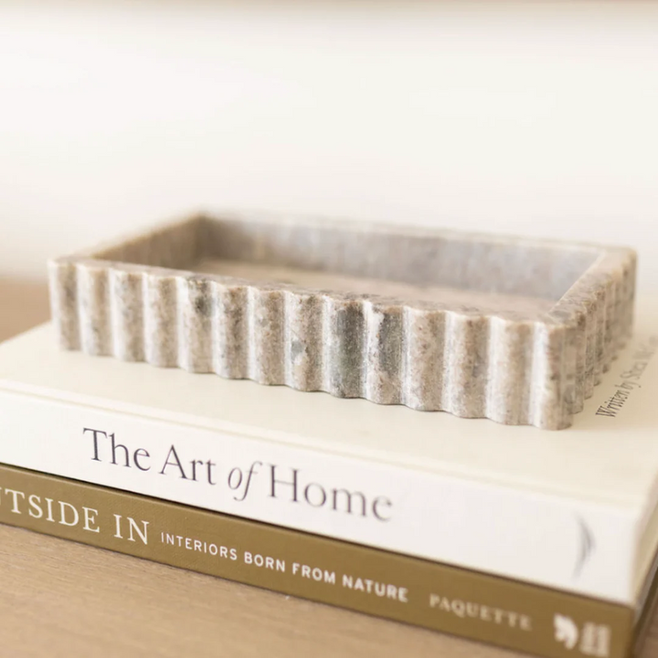 Blond Genius - Beige Fluted Marble Bridge Tray